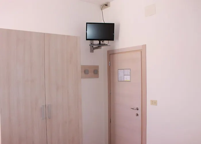 Hotel Susanna 2*